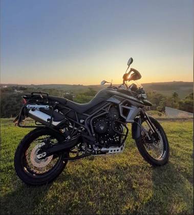 TRIUMPH TIGER 800 XCA 